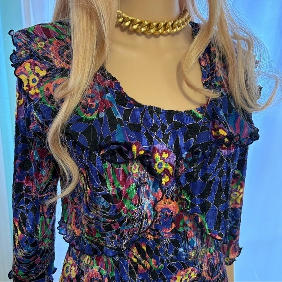 Alberto Makali Tops - ALBERTO MAKALI SET WITH SHELL AND SHORT MATCHING JACKET IN EXCELLENT CONDITION